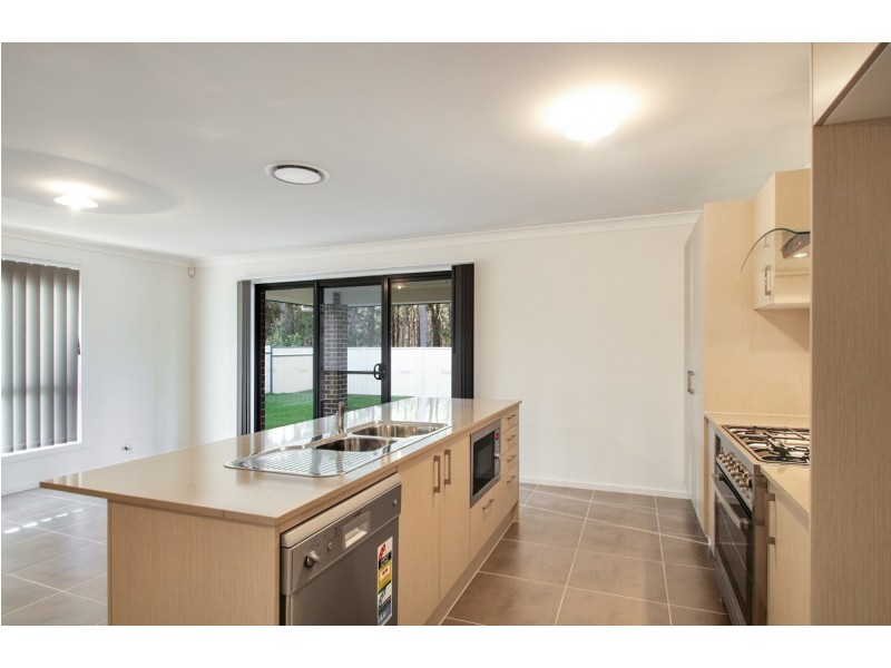 77 Vost Drive, Sanctuary Point NSW 2540