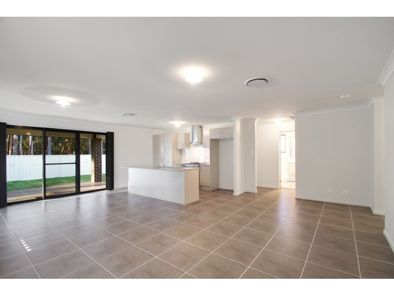 77 Vost Drive, Sanctuary Point NSW 2540