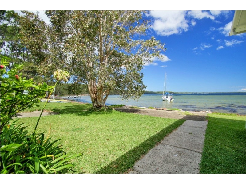 179 Naval Parade, Erowal Bay NSW 2540