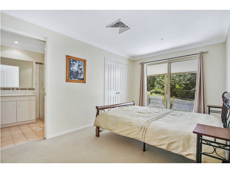 9 Seasongood Road, Woollamia NSW 2540