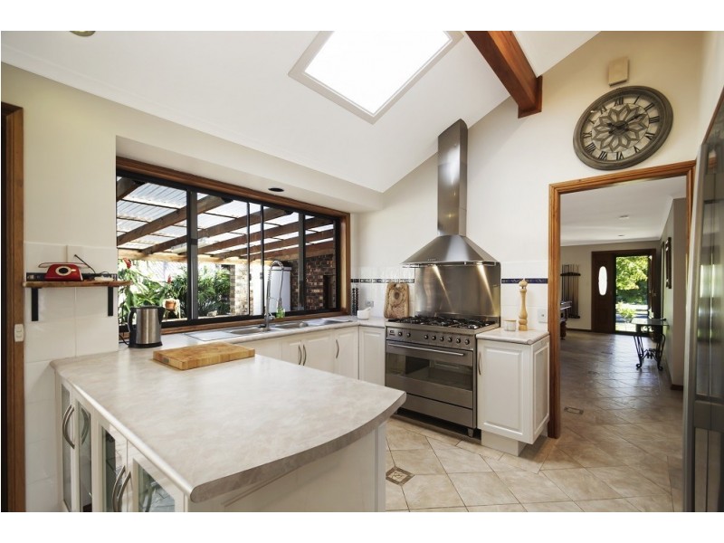 22 Vost Drive, Sanctuary Point NSW 2540