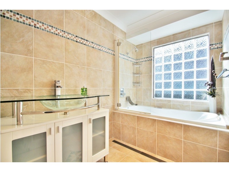 22 Vost Drive, Sanctuary Point NSW 2540