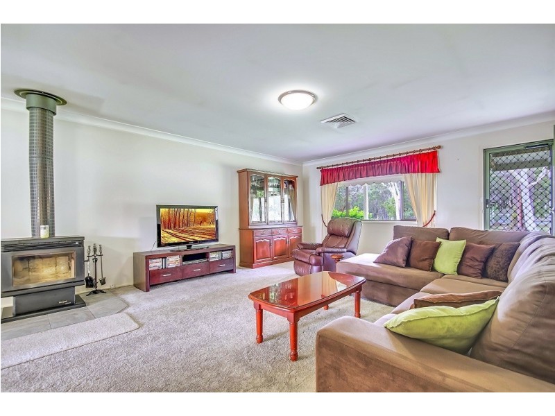 22 Gardner Road, Falls Creek NSW 2540