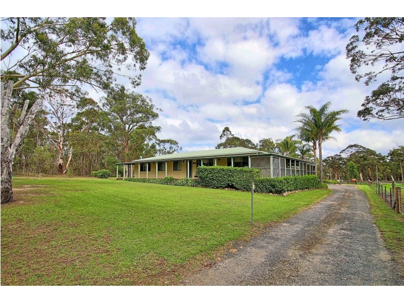 22 Gardner Road, Falls Creek NSW 2540