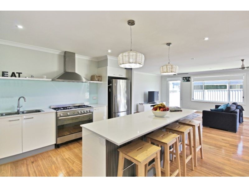 33 Second Avenue, Erowal Bay NSW 2540