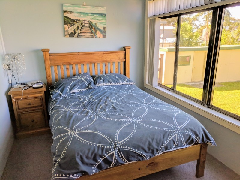 4 Bruce Street, St Georges Basin NSW 2540