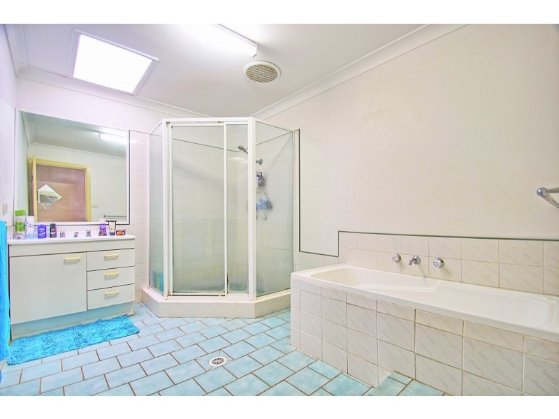 25 Kirkham Way, Sanctuary Point NSW 2540