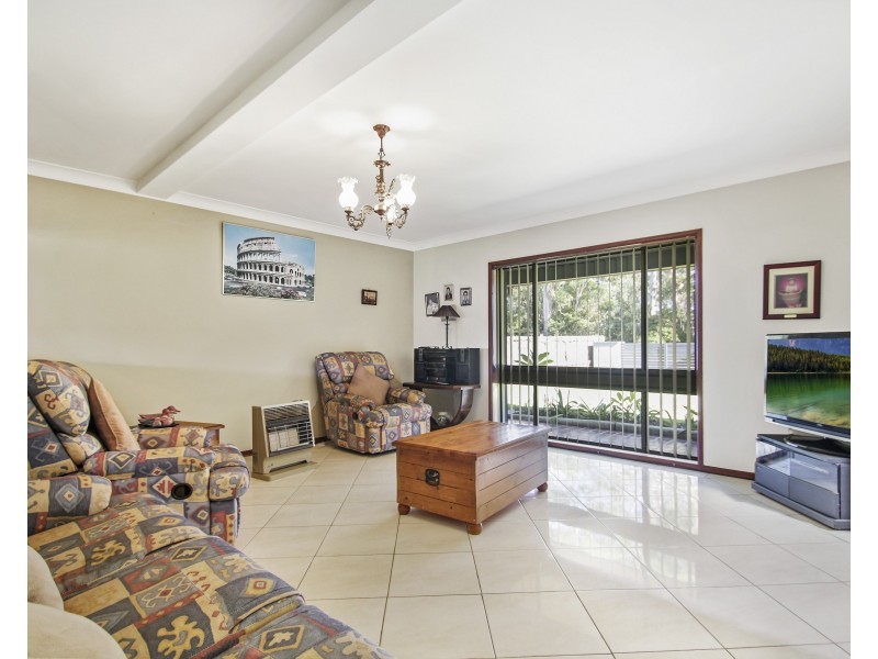 4 Elizabeth Drive, Vincentia NSW 2540