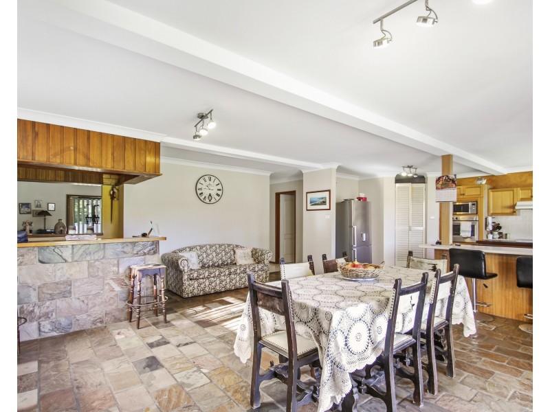 4 Elizabeth Drive, Vincentia NSW 2540