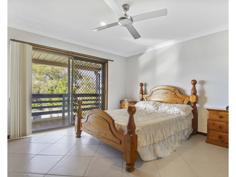 4 Elizabeth Drive, Vincentia NSW 2540