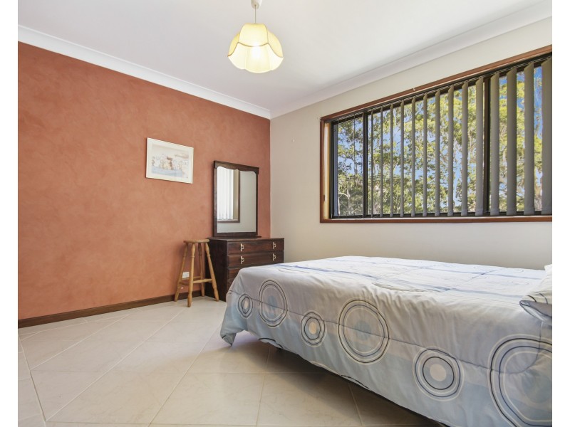 4 Elizabeth Drive, Vincentia NSW 2540