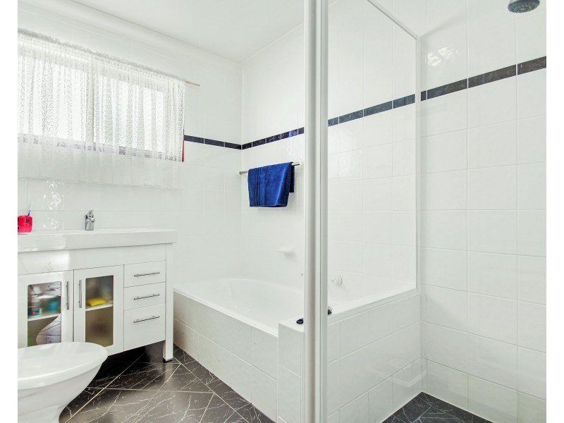 4 Elizabeth Drive, Vincentia NSW 2540