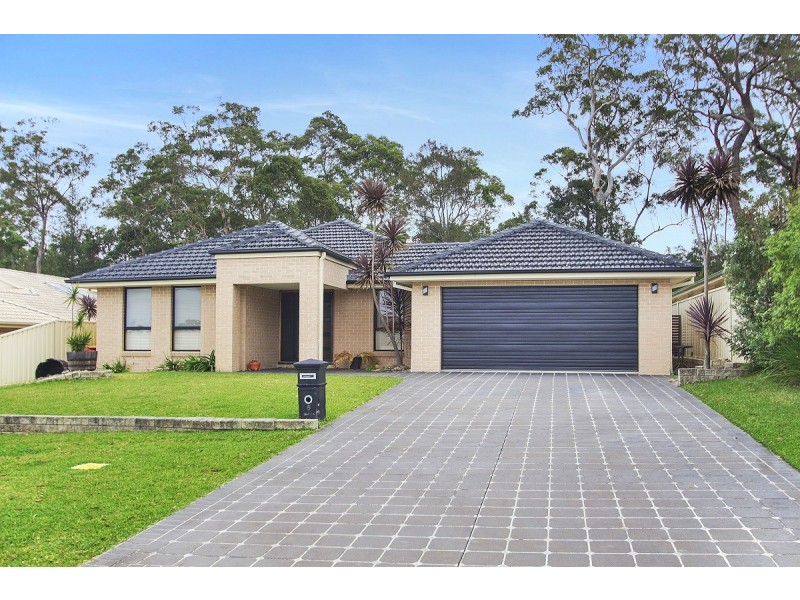6 Carver Court, St Georges Basin NSW 2540