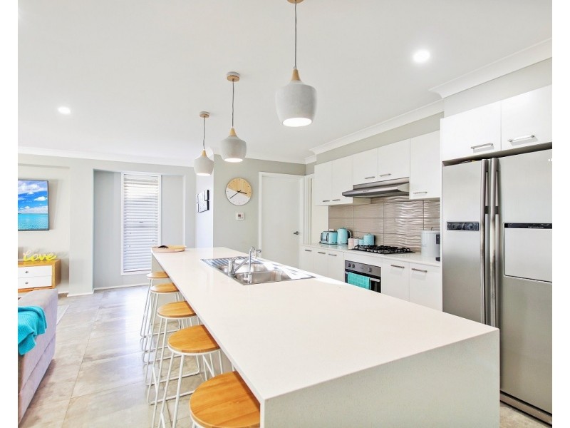 63 Anson Street, Sanctuary Point NSW 2540