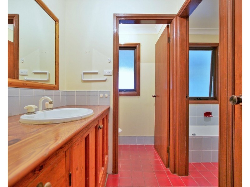 32 Reserve Road, Basin View NSW 2540