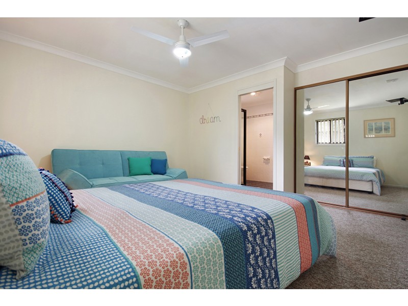 25 Sanctuary Point Road, Sanctuary Point NSW 2540