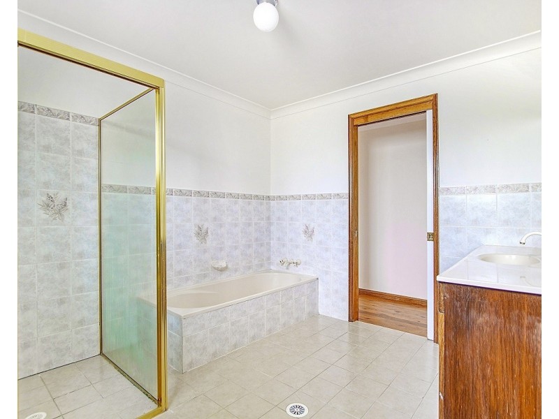 5 Huon Street, Callala Bay NSW 2540