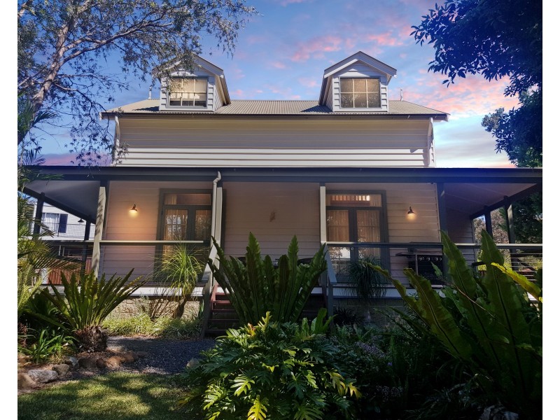 7 Marlin Place, Sussex Inlet NSW 2540