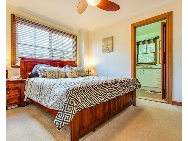 7 Marlin Place, Sussex Inlet NSW 2540