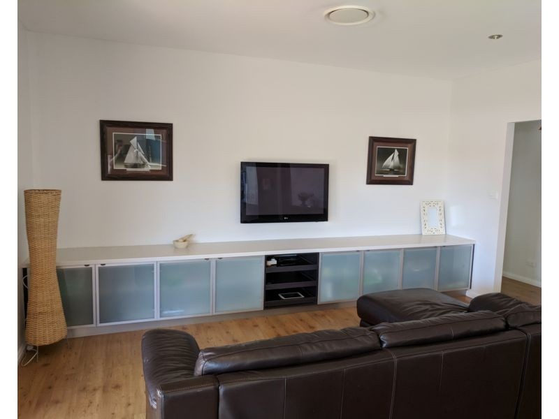 21 Maxwell Crescent, Sanctuary Point NSW 2540