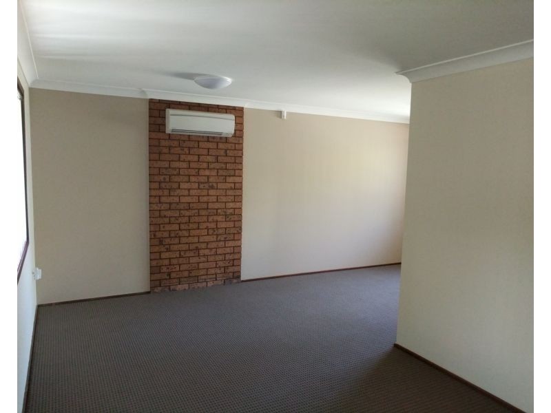 1 Rose Avenue, Sanctuary Point NSW 2540