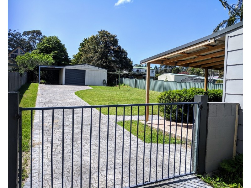 62 St Georges Road, St Georges Basin NSW 2540