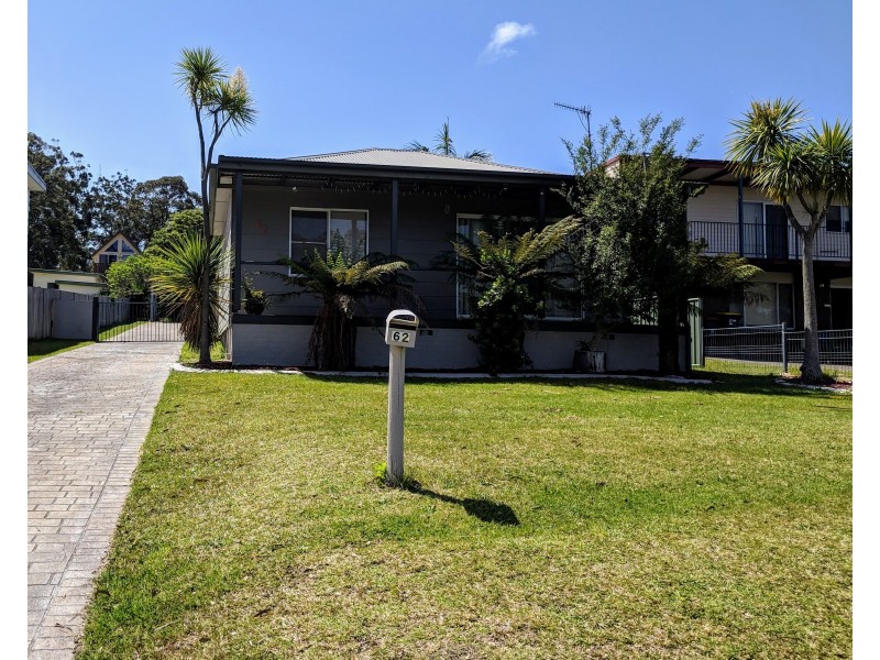 62 St Georges Road, St Georges Basin NSW 2540