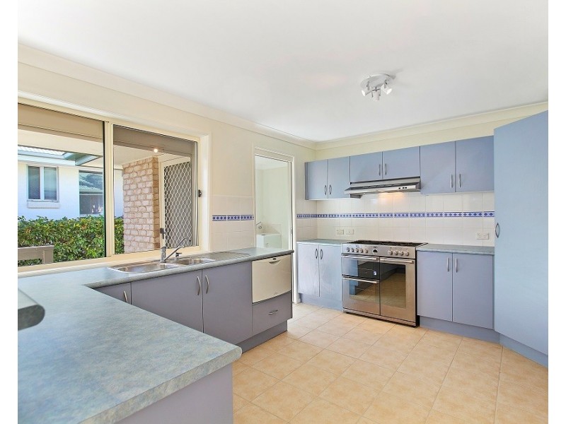 23 Lachlan Crescent, St Georges Basin NSW 2540