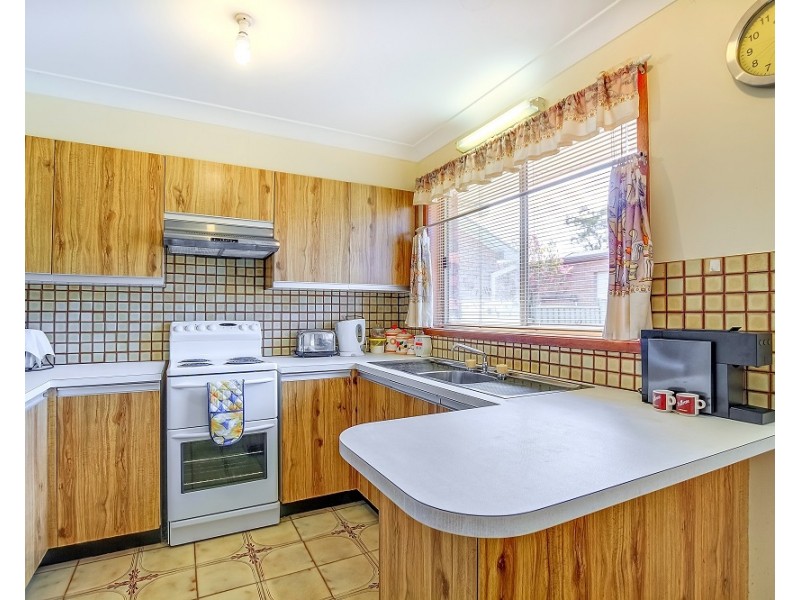 82 Walmer Avenue, Sanctuary Point NSW 2540