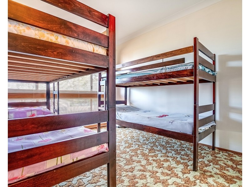 82 Walmer Avenue, Sanctuary Point NSW 2540