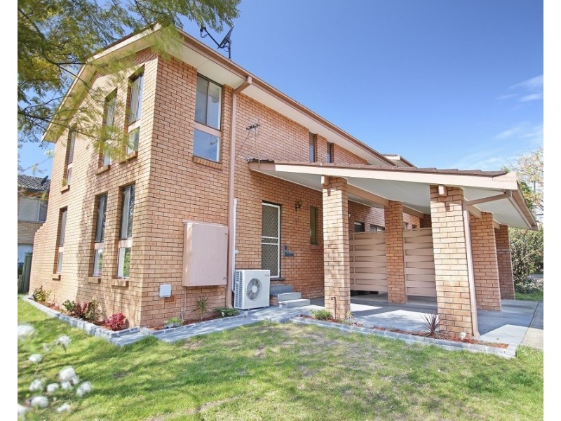 1/5 Campbell Place, Nowra NSW 2541