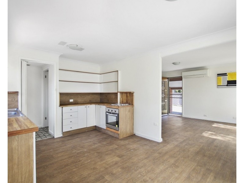1/5 Campbell Place, Nowra NSW 2541