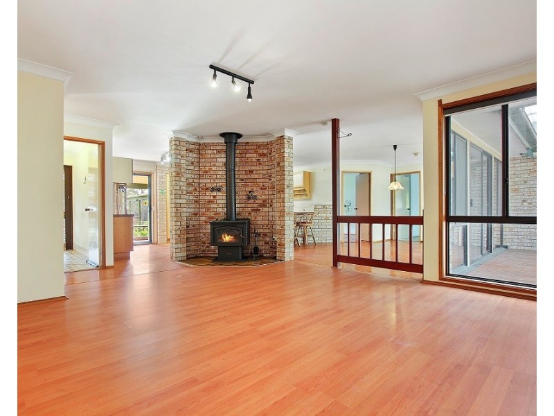 65 Warne Road, Tomerong NSW 2540