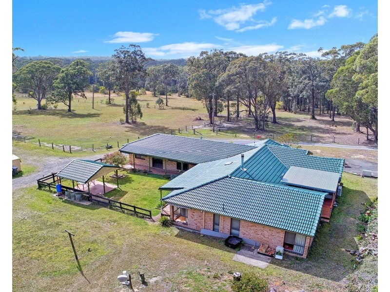 65 Warne Road, Tomerong NSW 2540