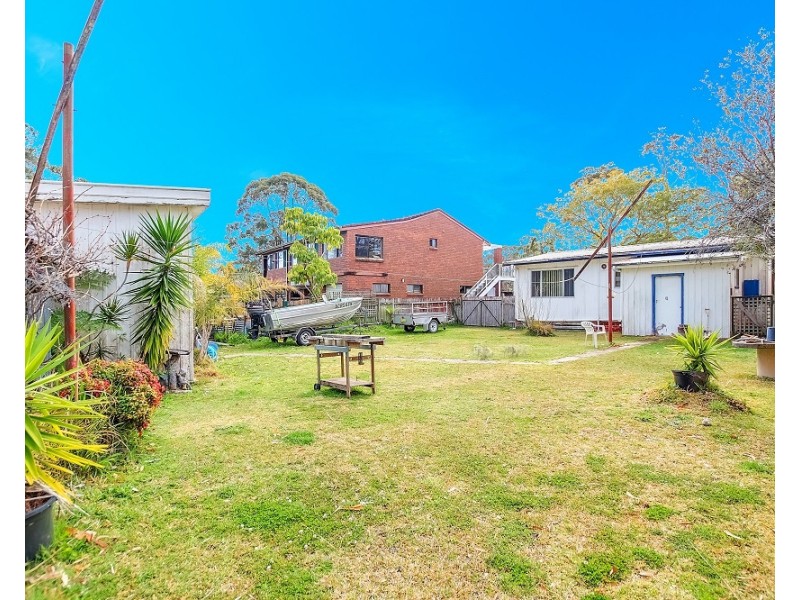 115 Elizabeth Drive, Vincentia NSW 2540