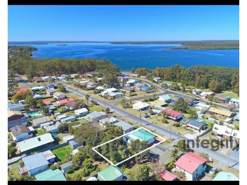17 Audrey Avenue, Basin View NSW 2540