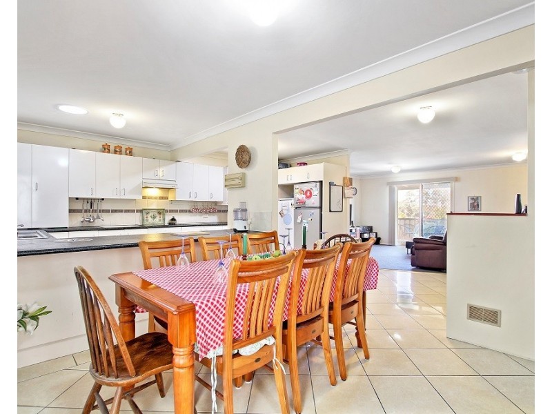 17 Audrey Avenue, Basin View NSW 2540
