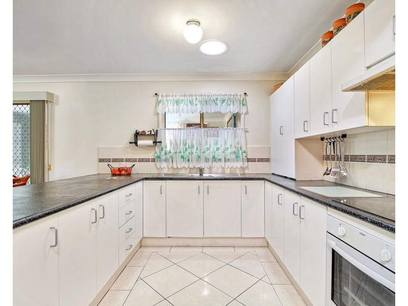 17 Audrey Avenue, Basin View NSW 2540