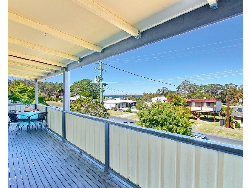 17 Audrey Avenue, Basin View NSW 2540