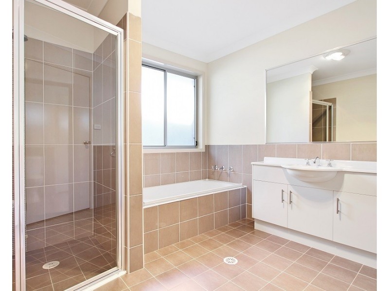 15 Avro Avenue, Sanctuary Point NSW 2540