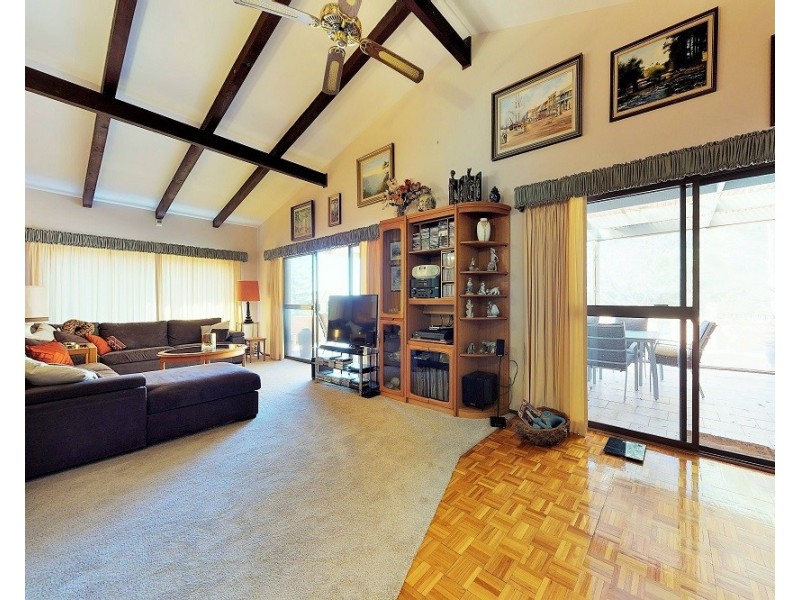 420 Elizabeth Drive, Vincentia NSW 2540