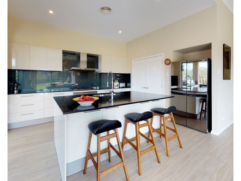 14 Bellfield Place, Tomerong NSW 2540
