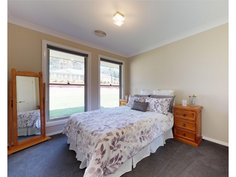 14 Bellfield Place, Tomerong NSW 2540