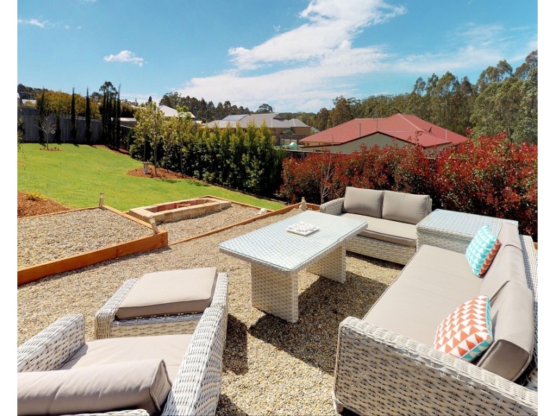 14 Bellfield Place, Tomerong NSW 2540
