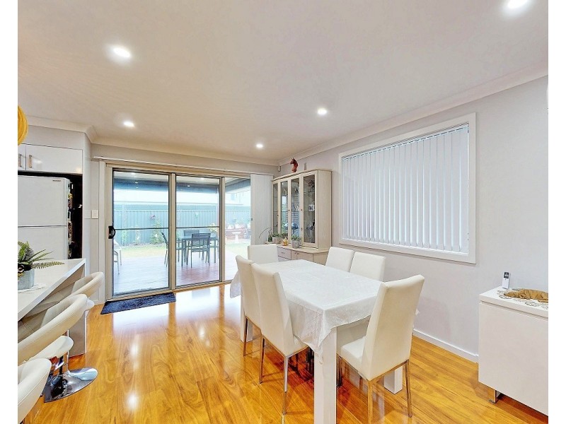 37 Summercloud Crescent, Vincentia NSW 2540