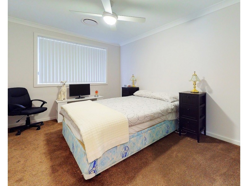 37 Summercloud Crescent, Vincentia NSW 2540