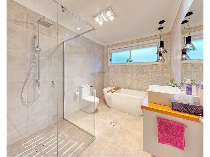 37 Summercloud Crescent, Vincentia NSW 2540