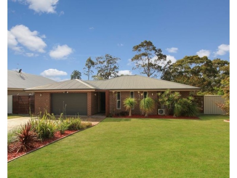 39 Turvey Crescent, St Georges Basin NSW 2540