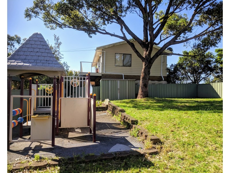 11 Saumarez Street, Vincentia NSW 2540