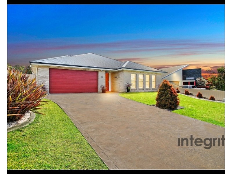 10 Capeland Avenue, Sanctuary Point NSW 2540